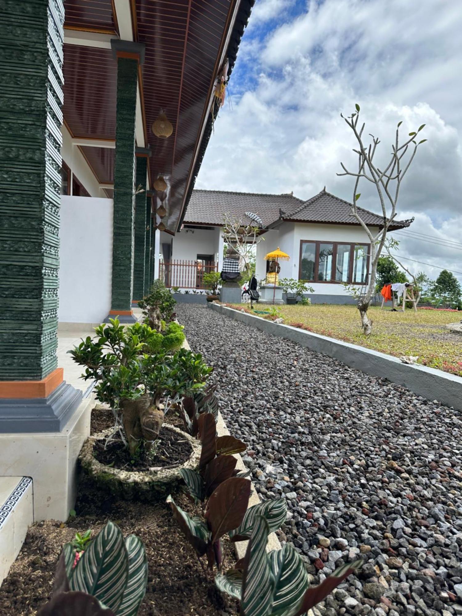 Bali Basuki Retreat Center Appartement Besakih Buitenkant foto