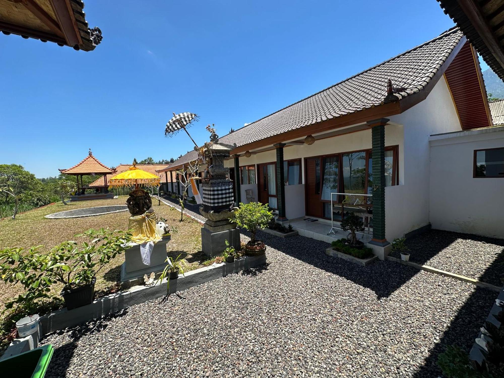 Bali Basuki Retreat Center Appartement Besakih Buitenkant foto